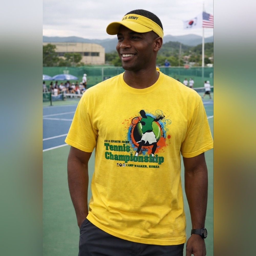 🎾 Camp Walker South Korea T Shirt XL